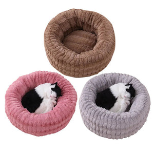 Cozy Winter Nest for Pets — Luxurious PV Fleece Bed for Ultimate Warmth and Comfort - petcareville